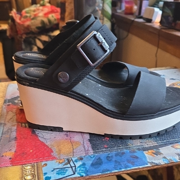 Timberland Black and White Platform Mules - Picture 6 of 6